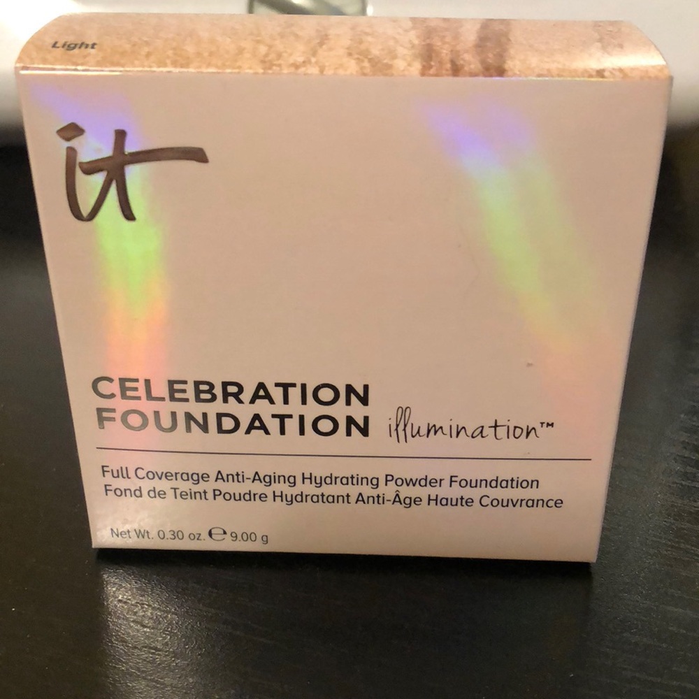 It cosmetics celebration foundation illumination